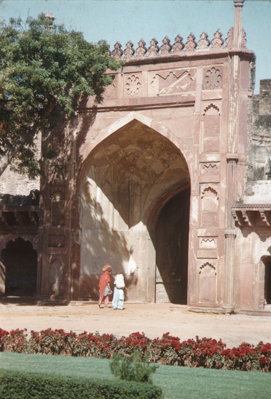 Eingang zum Mina-Bazar